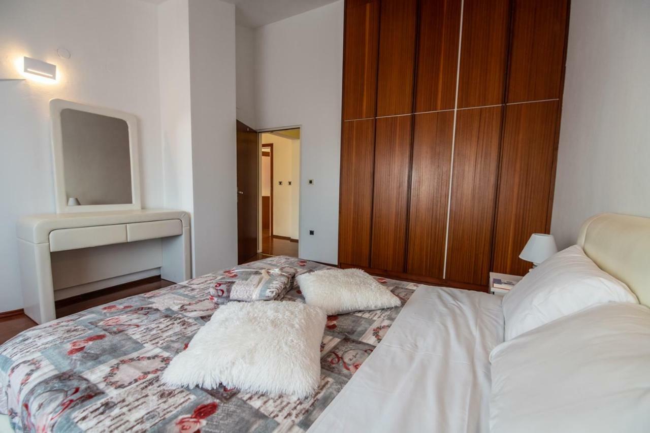 וינקורן Cave Romane Apartment With Private Pool And Sea View מראה חיצוני תמונה