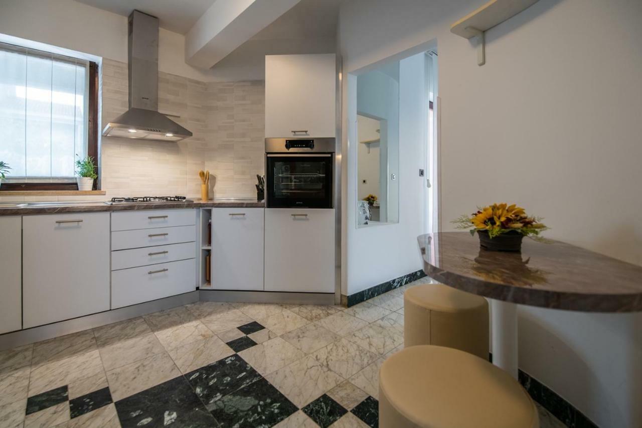 וינקורן Cave Romane Apartment With Private Pool And Sea View מראה חיצוני תמונה